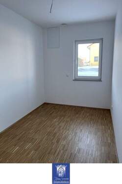 Schlafen - 2 Zimmer Etagenwohnung in Arnsdorf