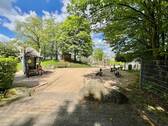 Kinderspielplatz um die Ecke - 