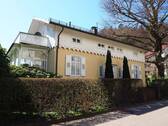 Hausansicht Straßenseite - 