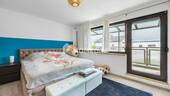 1. OG Schlafzimmer 2 - 