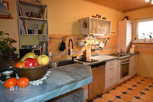 Einbauküche - 3 Zimmer Etagenwohnung zum Kaufen in Karlstein am Main