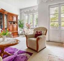 Charmante 2-Zimmer-Wohnung mit Loggia im denkmalgeschützten Altbau - Berlin Reinickendorf