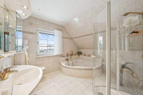 Badezimmer Obergeschoss 