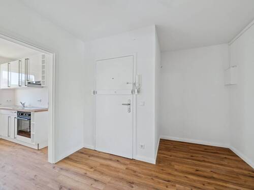 ...mit Platz für die Garderobe - 