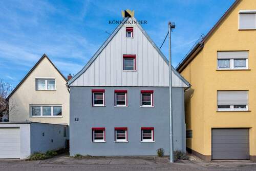 Außenansicht - 4 Zimmer Einfamilienhaus in Nürtingen