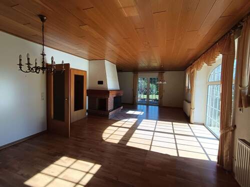 Wohn- und Esszimmer - 