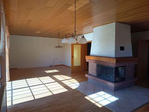 Wohn- und Esszimmer - 