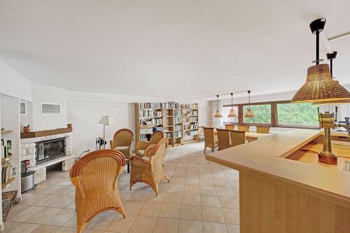Bar + Kamin UG - 