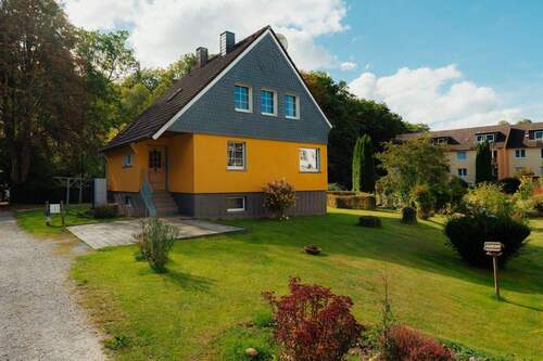 Außenansicht - Zentral gelegenes Einfamilienhaus in Kürten