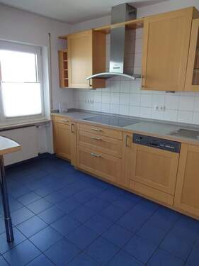 EBK incl. - 3 Zimmer Etagenwohnung in Baiersdorf
