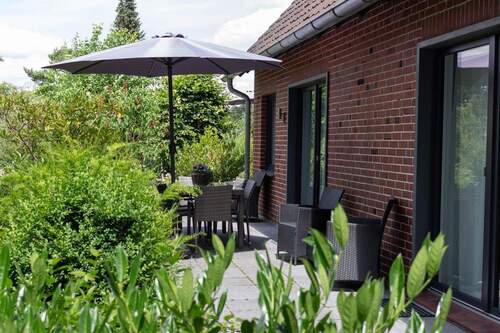 Terrasse Whg EG Haus links - Schöne ETWs (3 noch frei ab EUR 159.000), tolles Grundstück direkt am NaturschutzgebietHeide