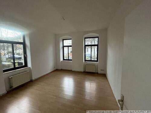 Wohnzimmer - Tolle 3-Raumwohnung mit Wohnküche in Striesen !!! - 