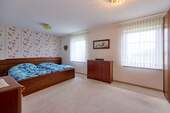 Schlafzimmer.jpg - 