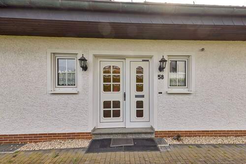 Eingang.jpg - Einfamilienhaus mit 225,00 m&sup2; in Wittlich zum Kaufen