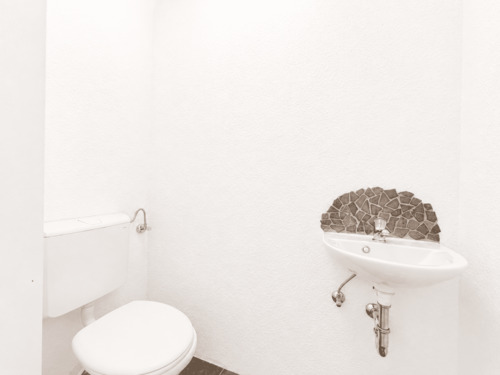 WC - 