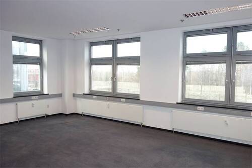 DSC00672 - Büro am Flughafen Schönefeld zu mieten