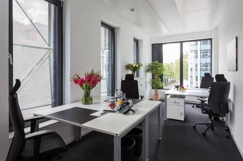 Büroraum M - Modern ausgestattete Büroräume in exzellenter Innenstadtlage - All-in-Miete