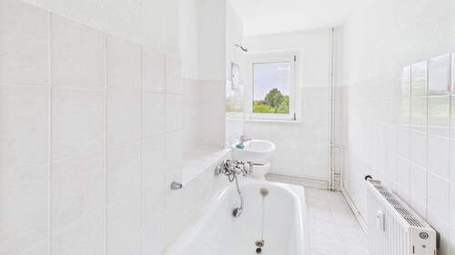 Badezimmer - 3 Zimmer Etagenwohnung in Schönfeld