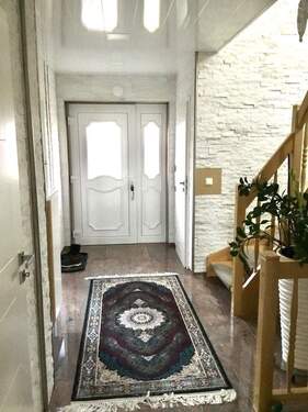 Bild 3 - 8 Zimmer Einfamilienhaus in Mainleus