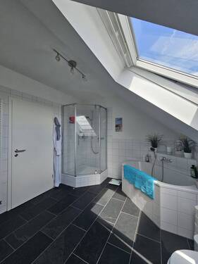 325bbeaf-a1b7-42d6-ab3e-af39f1f2dbdc.JPG - 