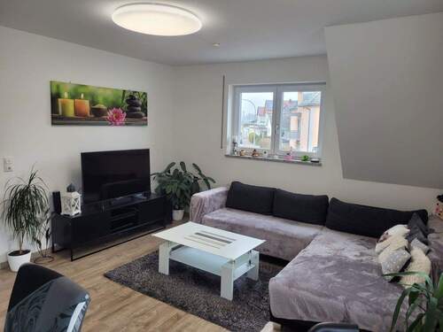 Wohnbereich - 3 Zimmer Etagenwohnung zur Miete in Ingolstadt