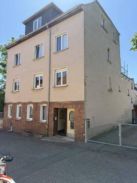 Vorderansicht - 1 Zimmer Mehrfamilienhaus, Wohnhaus zum Kaufen in Münchenbernsdorf