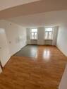 Wohnzimmer mit offene Küche - Etagenwohnung mit 46,00 m² in Magdeburg zur Miete