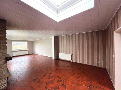 Wohnbereich - 5 Zimmer Einfamilienhaus zum Kaufen in Elmshorn