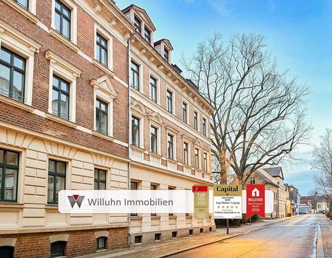 Schönes Denkmal - 2015 saniert: Hochwertige Wohnung mit Garten & Balkon l langfristig vermietet