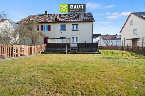 Außen_bearb - 5 Zimmer Doppelhaushälfte in Biberach