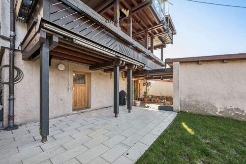 Terrasse mit Gartenanteil UG - 8 Zimmer Mehrfamilienhaus, Wohnhaus in Forbach