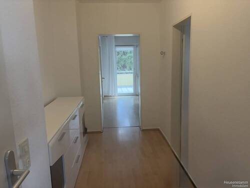 Diele - Wohnung rechts - Etagenwohnung mit 59,00 m&sup2; in Heusenstamm zum Kaufen