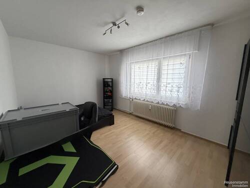 Schlafzimmer - Wohnung rechts - 