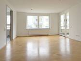 Wohnzimmer - 2-Zimmer-Seniorenwohnung in Schwennigen