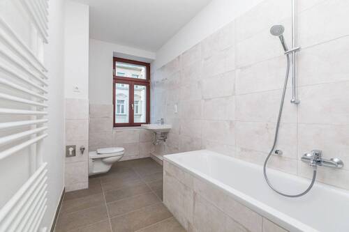 Badezimmer - 2 Zimmer Etagenwohnung in Leipzig