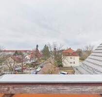 Dachgeschoss mit Loggia - 565,00&nbsp;EUR Kaltmiete, ca.&nbsp; 86,80&nbsp;m&sup2;&nbsp;Wohnfl&auml;che in Hoyerswerda (PLZ: 02977)