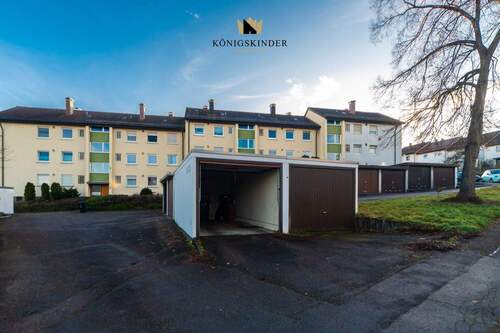 Garage zur Wohnung - 