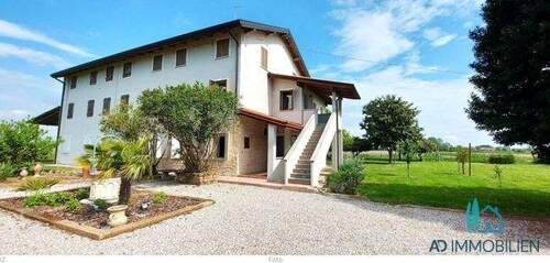 Bild 1 - Alleinstehendes Landhaus bei Bibione