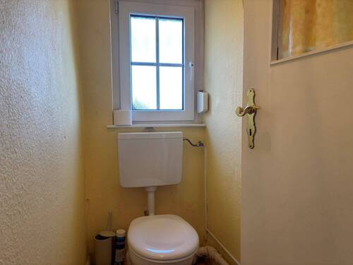 DG WC - 