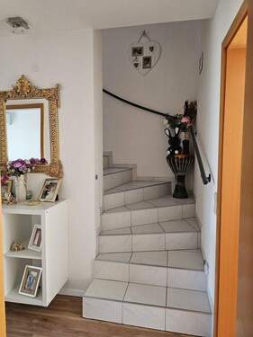 Treppenaufgang zum OG - 