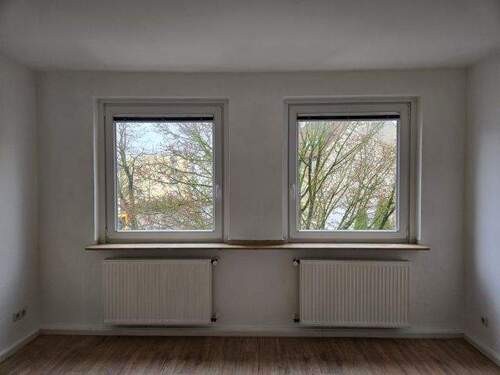 Wohnzimmer - Etagenwohnung mit 67,00 m² in Essen zur Miete