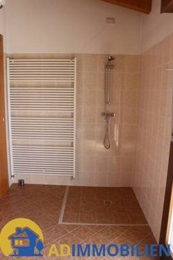 AD Immobilien Dusche - 