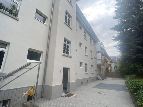 Gartenseite - 3 Zimmer Etagenwohnung in Erfurt