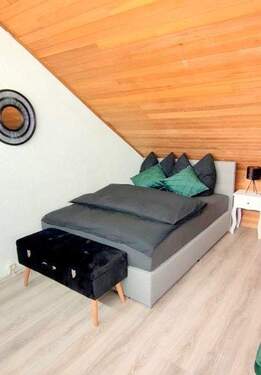 Gemütliches Schlafzimmer - 