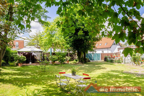 Garten _7 - 8 Zimmer Mehrfamilienhaus, Wohnhaus zum Kaufen in Magdeburg / Ottersleben