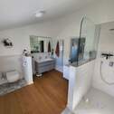 Ensuitebad Elternschlafzimmer - 
