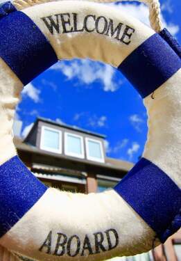 Dachgeschosswohnung - 2 Zimmer Einfamilienhaus zum Kaufen in Hamburg