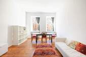 Wohnzimmer - 3 Zimmer Etagenwohnung zum Kaufen in Berlin