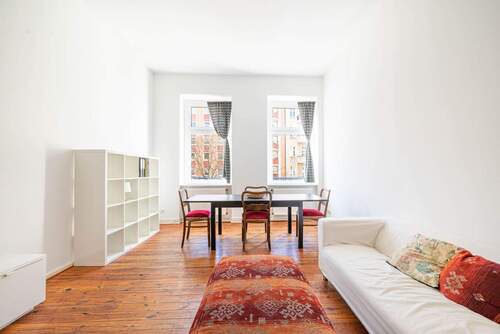 Wohnzimmer - 3 Zimmer Etagenwohnung zum Kaufen in Berlin