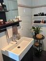 Gäste WC mit Dusche im Erdgeschoss - 